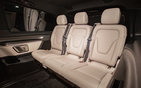 Mercedes-Benz V-Класс, 2024 год, 15 490 000 рублей, 23 фотография