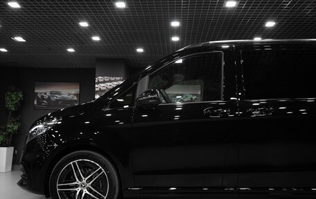 Mercedes-Benz V-Класс, 2024 год, 15 490 000 рублей, 31 фотография