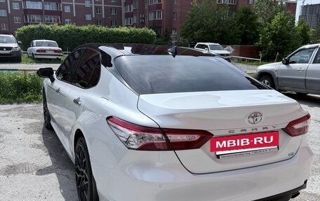 Toyota Camry, 2020 год, 4 000 000 рублей, 4 фотография
