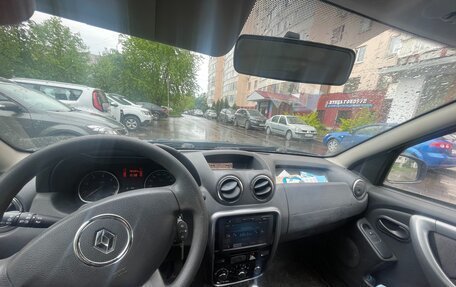 Renault Duster I рестайлинг, 2013 год, 1 000 000 рублей, 4 фотография