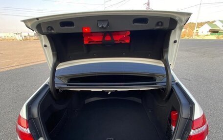 Mercedes-Benz E-Класс, 2011 год, 2 000 000 рублей, 7 фотография