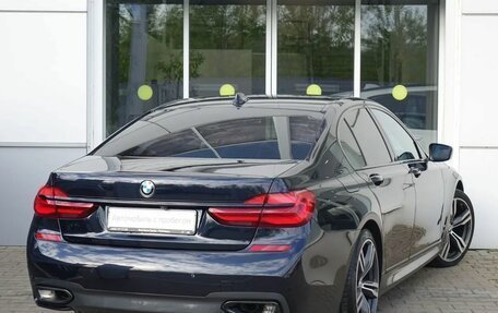 BMW 7 серия, 2018 год, 3 550 000 рублей, 3 фотография
