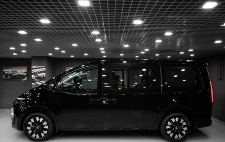 Hyundai Staria, 2025 год, 7 490 000 рублей, 2 фотография