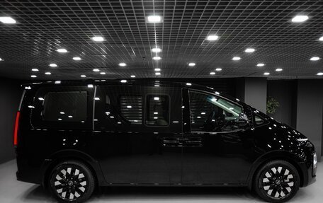 Hyundai Staria, 2025 год, 7 490 000 рублей, 6 фотография