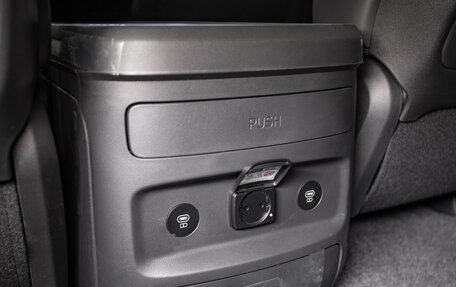 Hyundai Staria, 2025 год, 7 490 000 рублей, 29 фотография