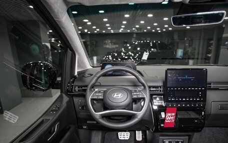 Hyundai Staria, 2025 год, 7 490 000 рублей, 12 фотография
