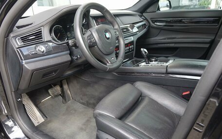BMW 7 серия, 2014 год, 1 990 000 рублей, 6 фотография