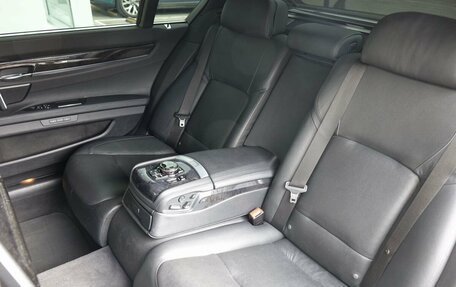 BMW 7 серия, 2014 год, 1 990 000 рублей, 21 фотография