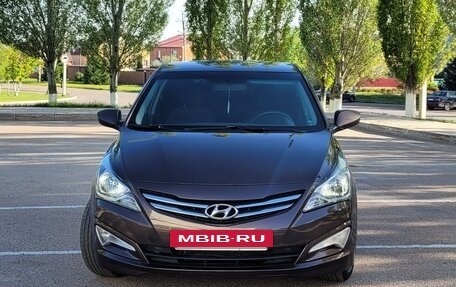 Hyundai Solaris II рестайлинг, 2015 год, 849 000 рублей, 5 фотография