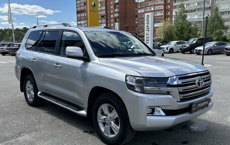 Toyota Land Cruiser 200, 2014 год, 3 780 000 рублей, 3 фотография