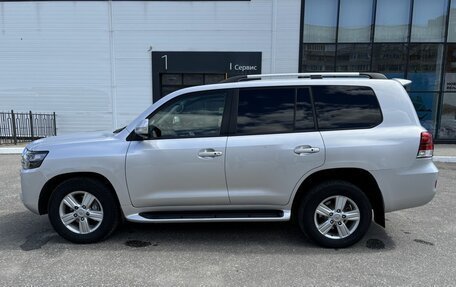 Toyota Land Cruiser 200, 2014 год, 3 780 000 рублей, 10 фотография
