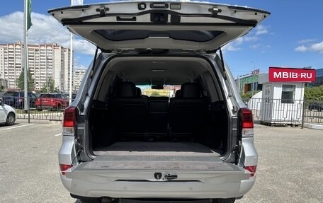 Toyota Land Cruiser 200, 2014 год, 3 780 000 рублей, 12 фотография