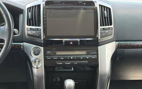 Toyota Land Cruiser 200, 2014 год, 3 780 000 рублей, 18 фотография