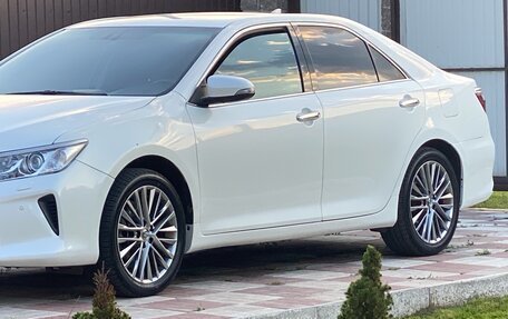 Toyota Camry, 2015 год, 2 150 000 рублей, 9 фотография