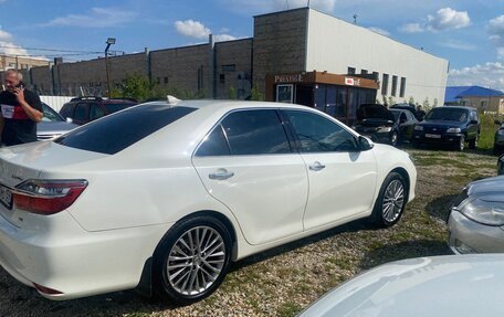 Toyota Camry, 2015 год, 2 150 000 рублей, 10 фотография
