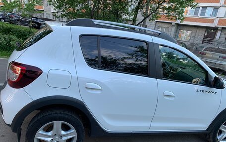 Renault Sandero II рестайлинг, 2021 год, 1 090 000 рублей, 5 фотография