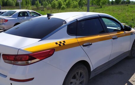 KIA Optima IV, 2019 год, 1 670 000 рублей, 7 фотография