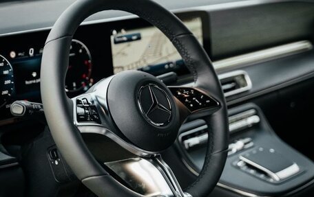 Mercedes-Benz V-Класс, 2024 год, 16 990 000 рублей, 2 фотография