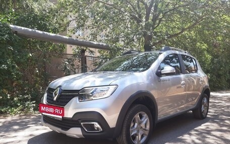 Renault Sandero II рестайлинг, 2022 год, 1 860 000 рублей, 14 фотография