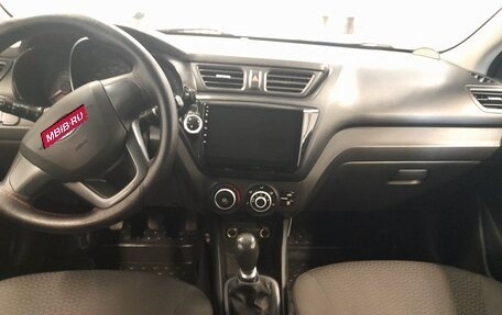 KIA Rio III рестайлинг, 2011 год, 620 000 рублей, 4 фотография