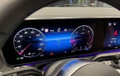 Mercedes-Benz V-Класс, 2024 год, 14 990 000 рублей, 13 фотография