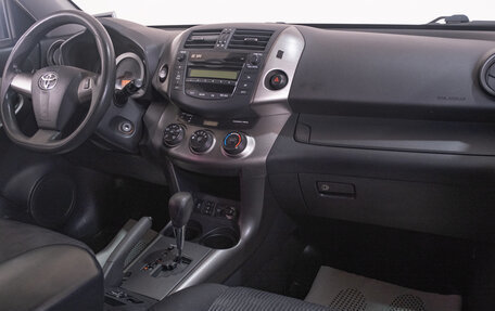 Toyota RAV4, 2011 год, 1 699 000 рублей, 16 фотография