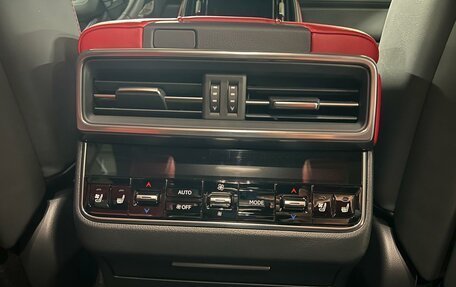 Lexus LX, 2024 год, 18 890 000 рублей, 14 фотография