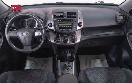 Toyota RAV4, 2011 год, 1 699 000 рублей, 9 фотография