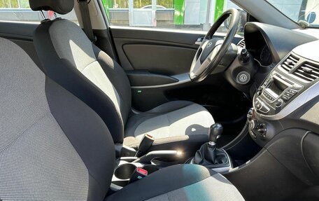 Hyundai Solaris II рестайлинг, 2013 год, 710 000 рублей, 10 фотография