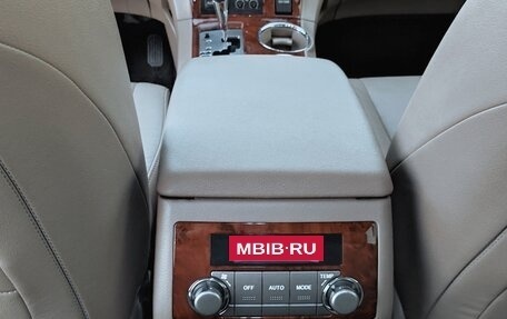 Toyota Highlander III, 2012 год, 2 500 000 рублей, 27 фотография