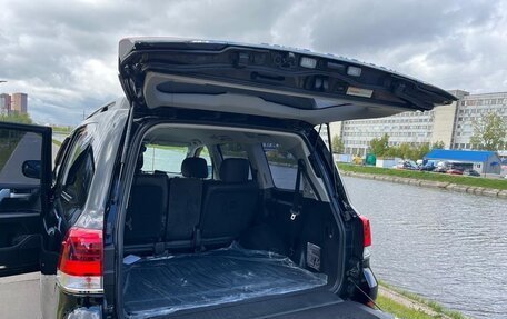 Toyota Land Cruiser 200, 2019 год, 6 100 000 рублей, 7 фотография