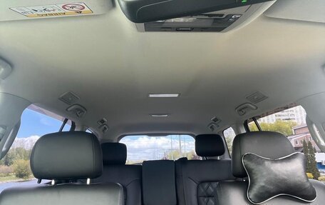 Toyota Land Cruiser 200, 2019 год, 6 100 000 рублей, 23 фотография