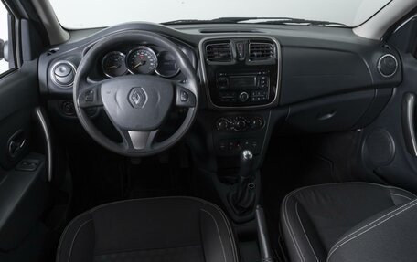 Renault Logan II, 2014 год, 660 000 рублей, 6 фотография