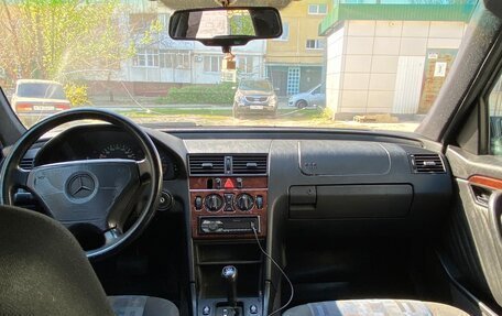 Mercedes-Benz C-Класс, 1996 год, 230 000 рублей, 7 фотография