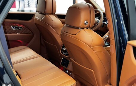 Bentley Bentayga I, 2021 год, 24 777 776 рублей, 7 фотография