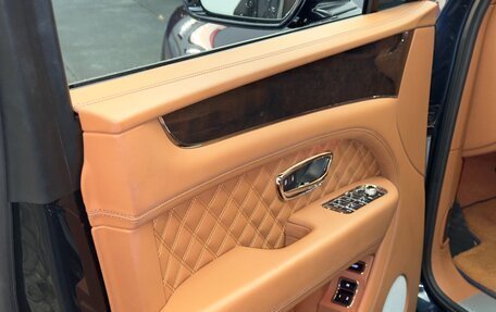 Bentley Bentayga I, 2021 год, 24 777 776 рублей, 18 фотография