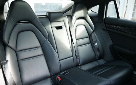 Porsche Panamera II рестайлинг, 2022 год, 8 790 000 рублей, 15 фотография