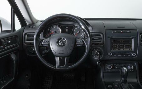 Volkswagen Touareg III, 2014 год, 2 085 000 рублей, 13 фотография