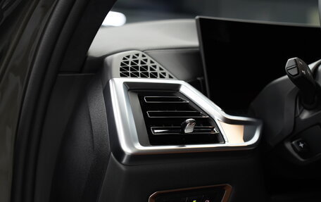 BMW X7, 2025 год, 17 700 000 рублей, 14 фотография