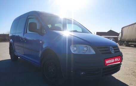 Volkswagen Caddy III рестайлинг, 2010 год, 1 000 000 рублей, 3 фотография