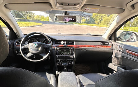 Skoda Superb III рестайлинг, 2012 год, 1 250 000 рублей, 5 фотография