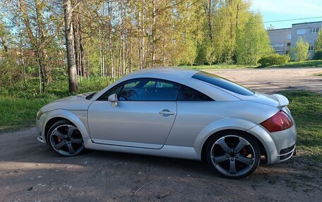 Audi TT, 2000 год, 750 000 рублей, 23 фотография