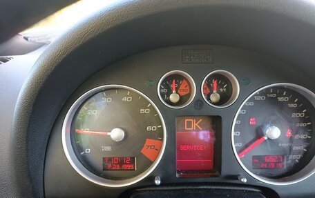 Audi TT, 2000 год, 750 000 рублей, 20 фотография