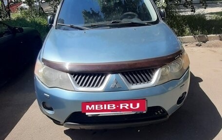 Mitsubishi Outlander III рестайлинг 3, 2006 год, 880 000 рублей, 6 фотография