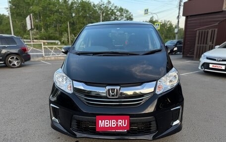 Honda Freed I, 2014 год, 1 360 000 рублей, 5 фотография