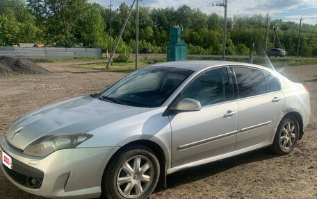 Renault Laguna III рестайлинг, 2009 год, 620 000 рублей, 2 фотография