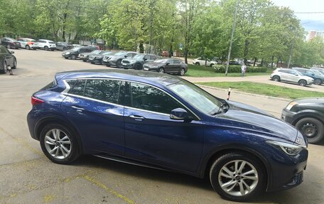 Infiniti Q30, 2017 год, 2 090 000 рублей, 7 фотография