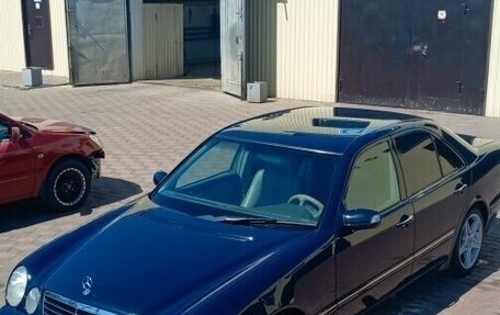 Mercedes-Benz E-Класс, 2000 год, 650 000 рублей, 2 фотография