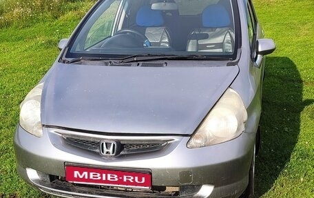 Honda Fit III, 2002 год, 350 000 рублей, 3 фотография