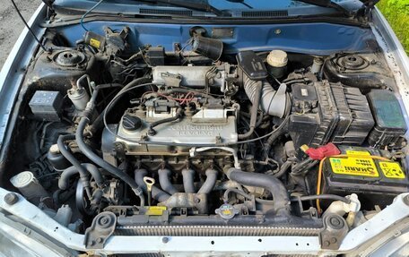 Mitsubishi Colt VI рестайлинг, 1998 год, 220 000 рублей, 7 фотография